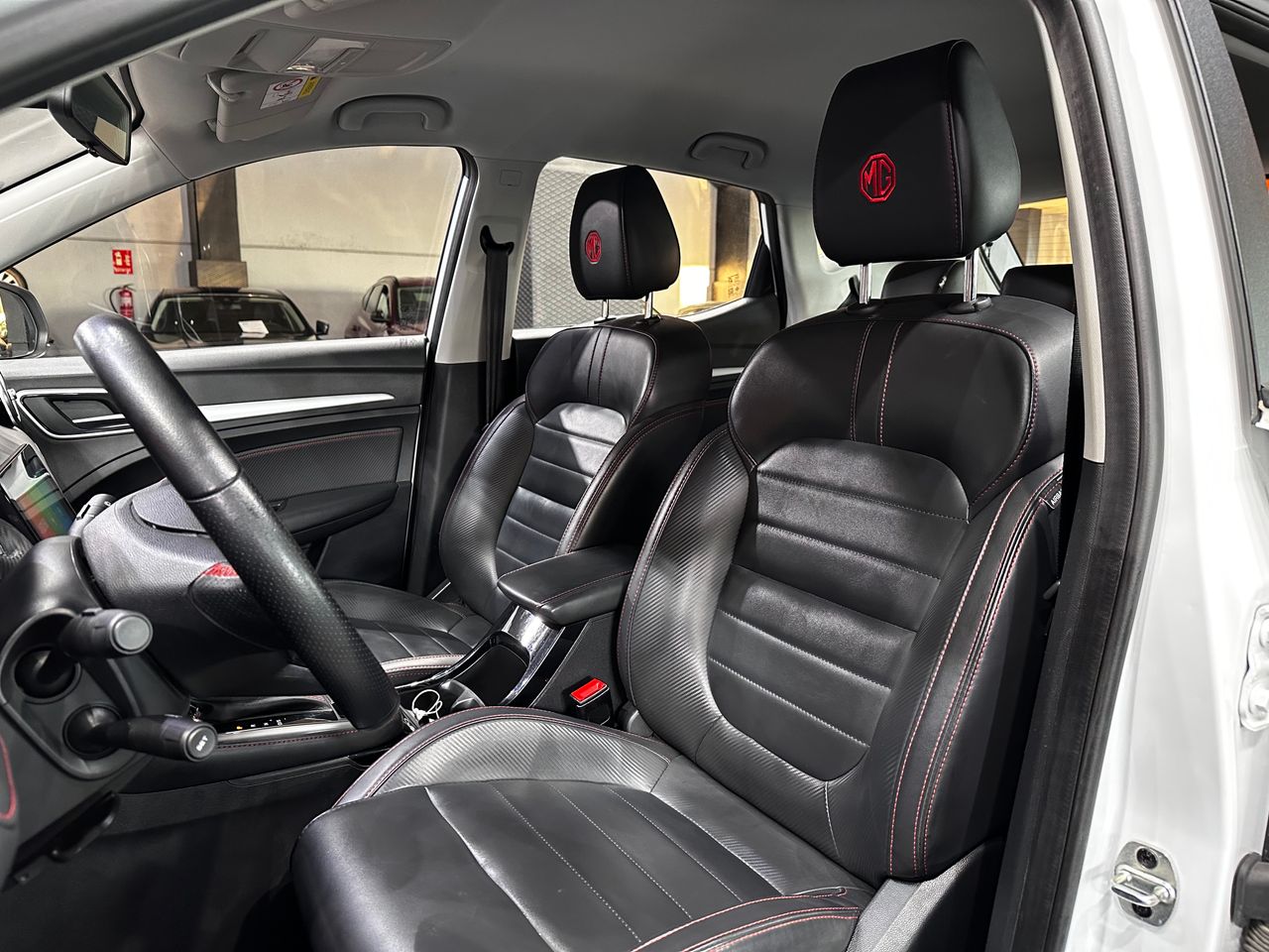 Foto MG ZS 8
