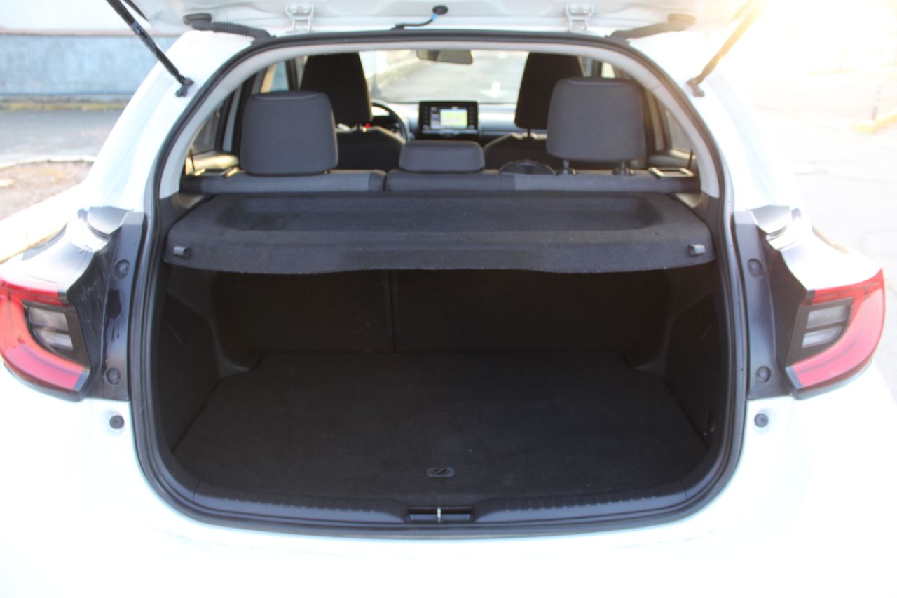 Foto Toyota Yaris 6