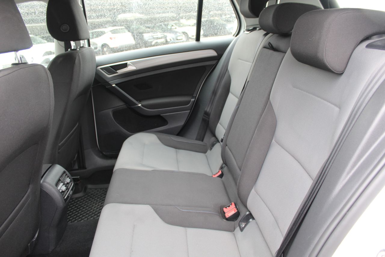 Foto Volkswagen Golf 10