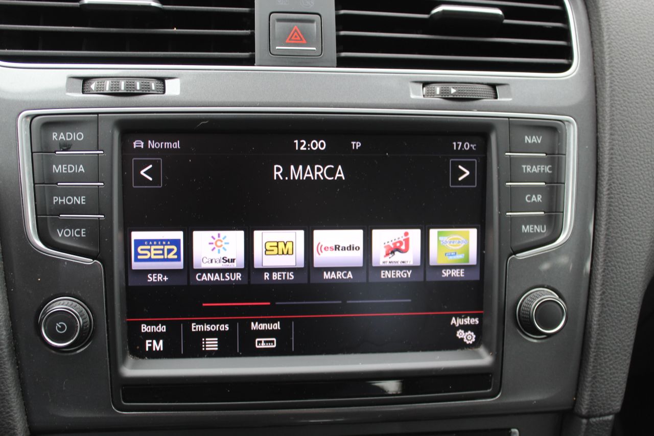 Foto Volkswagen Golf 14