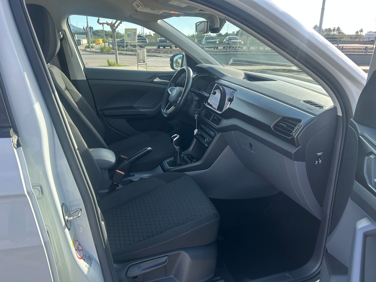 Foto Volkswagen T-Cross 10
