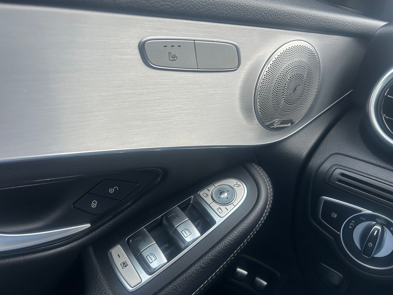 Foto Mercedes-Benz Clase GLC 17