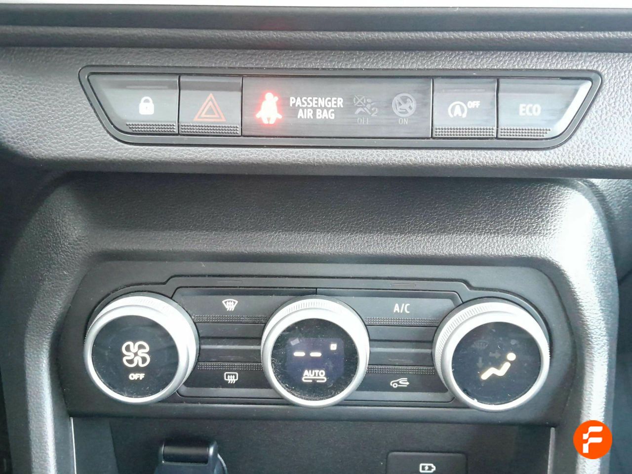 Foto Dacia Sandero 27