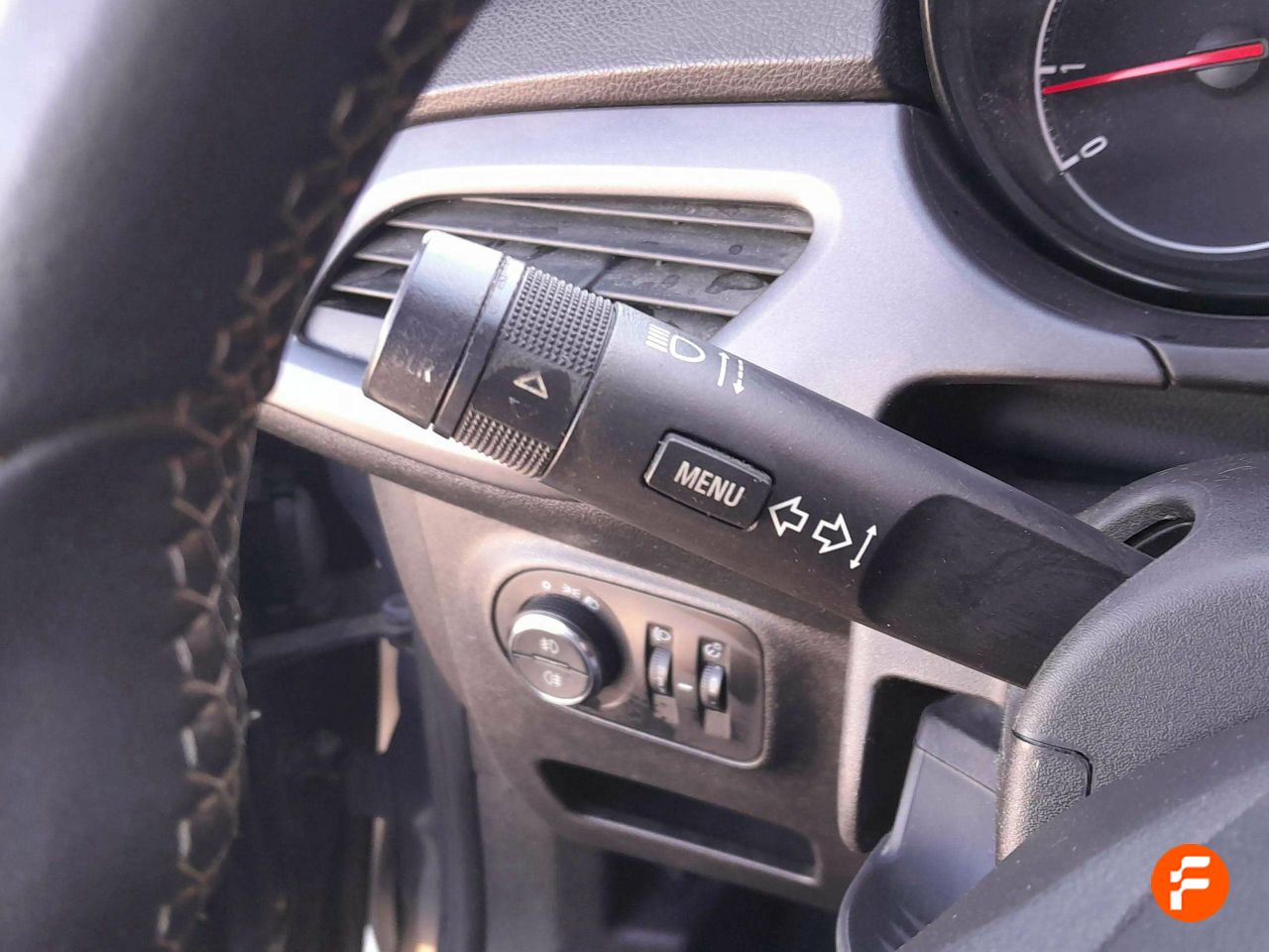 Foto Opel Corsa 16