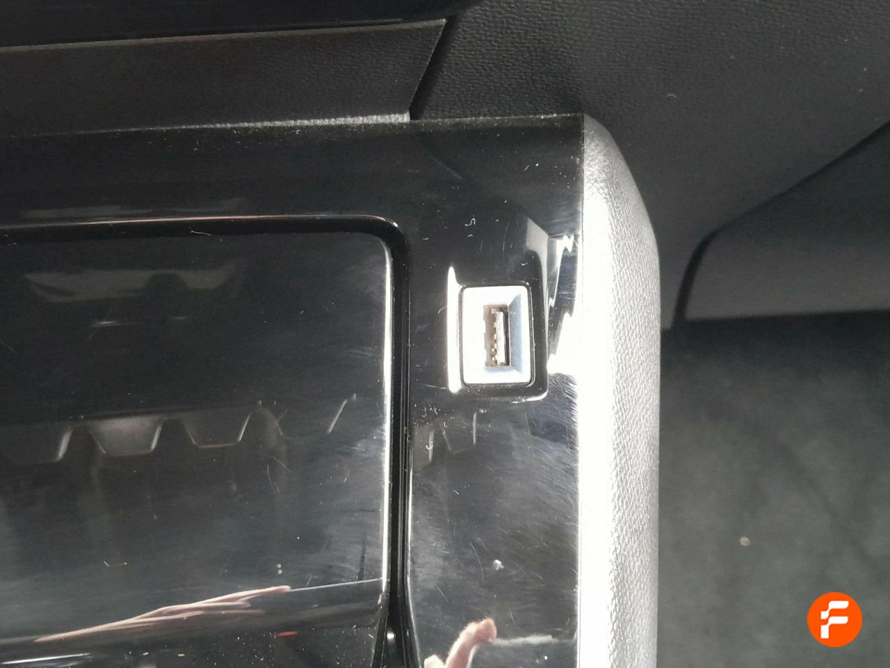 Foto Peugeot 208 24