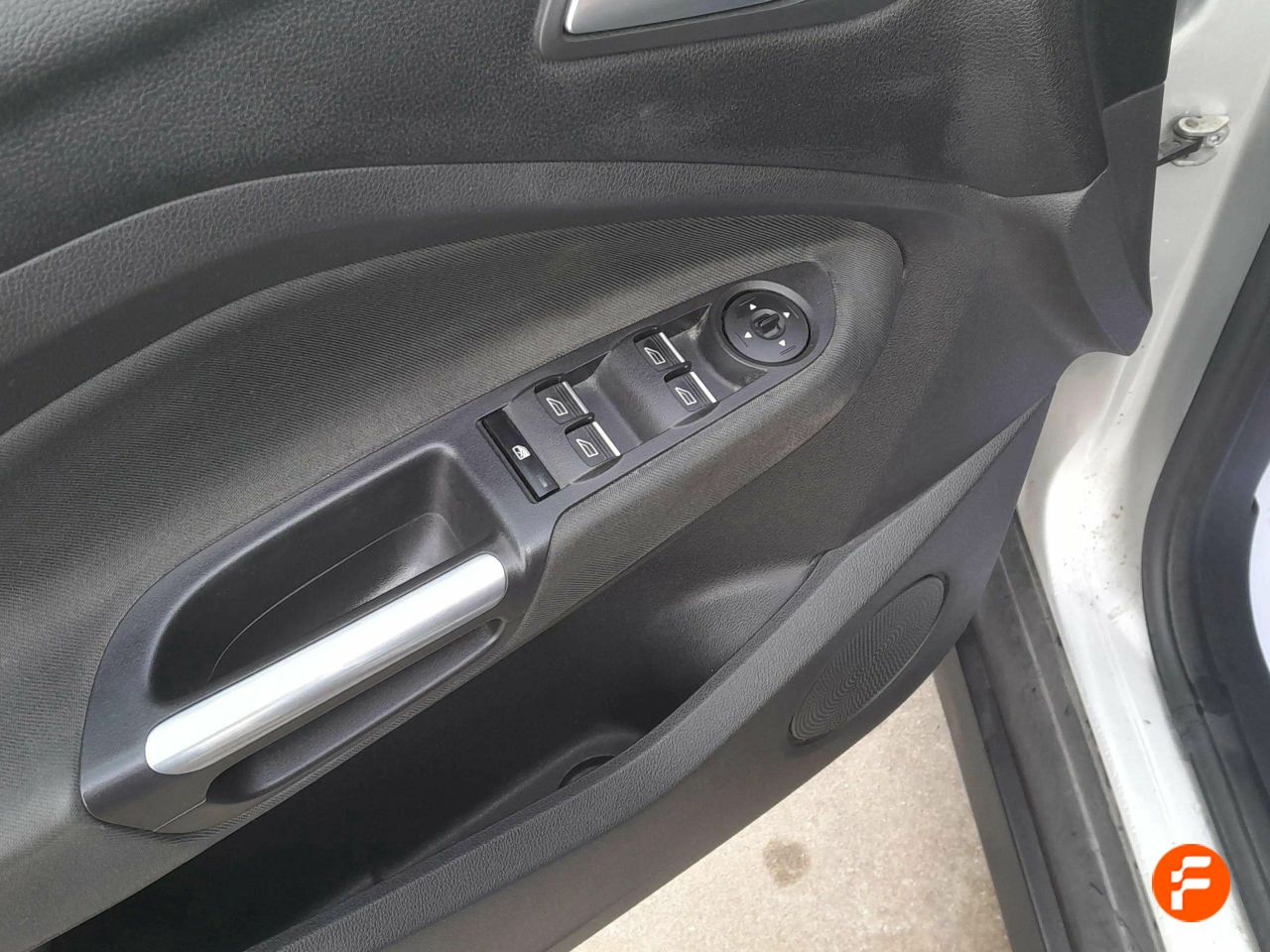Foto Ford C-Max 15