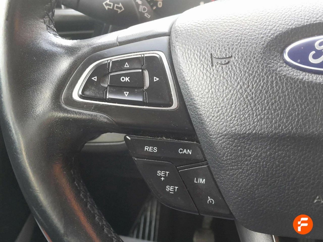 Foto Ford C-Max 17