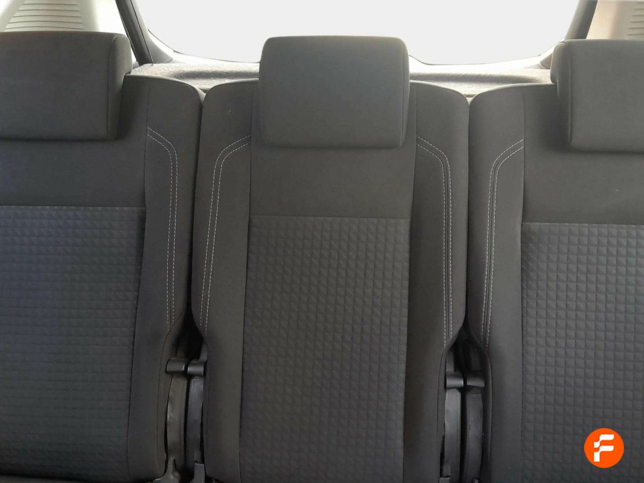 Foto Ford C-Max 27
