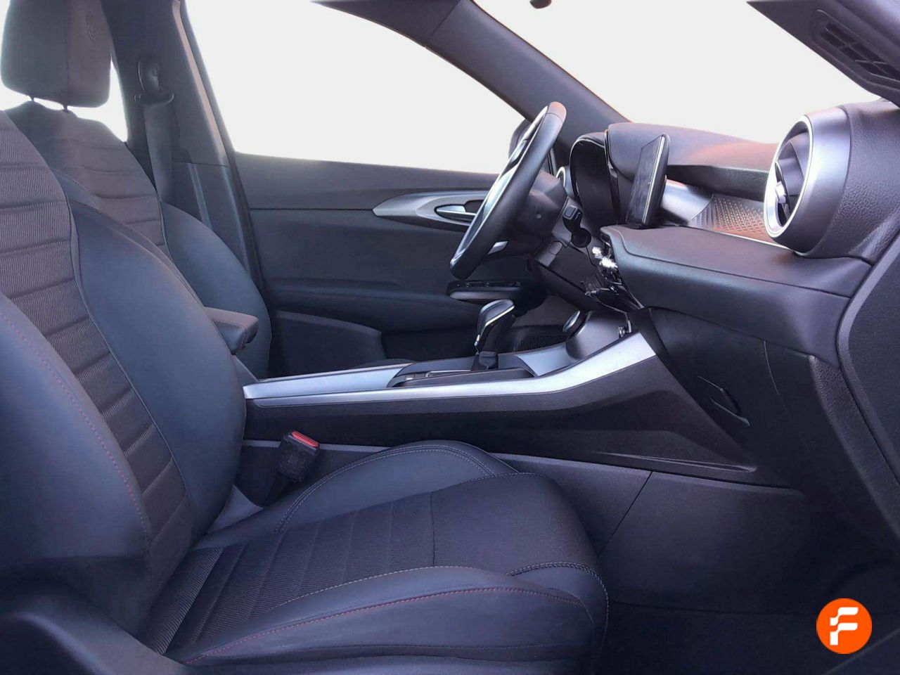 Foto Alfa Romeo Tonale 32