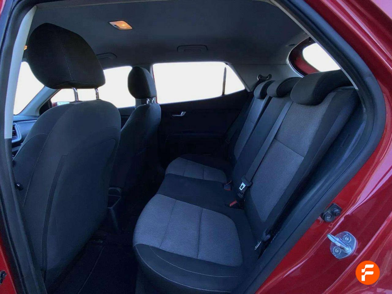 Foto Kia Stonic 15