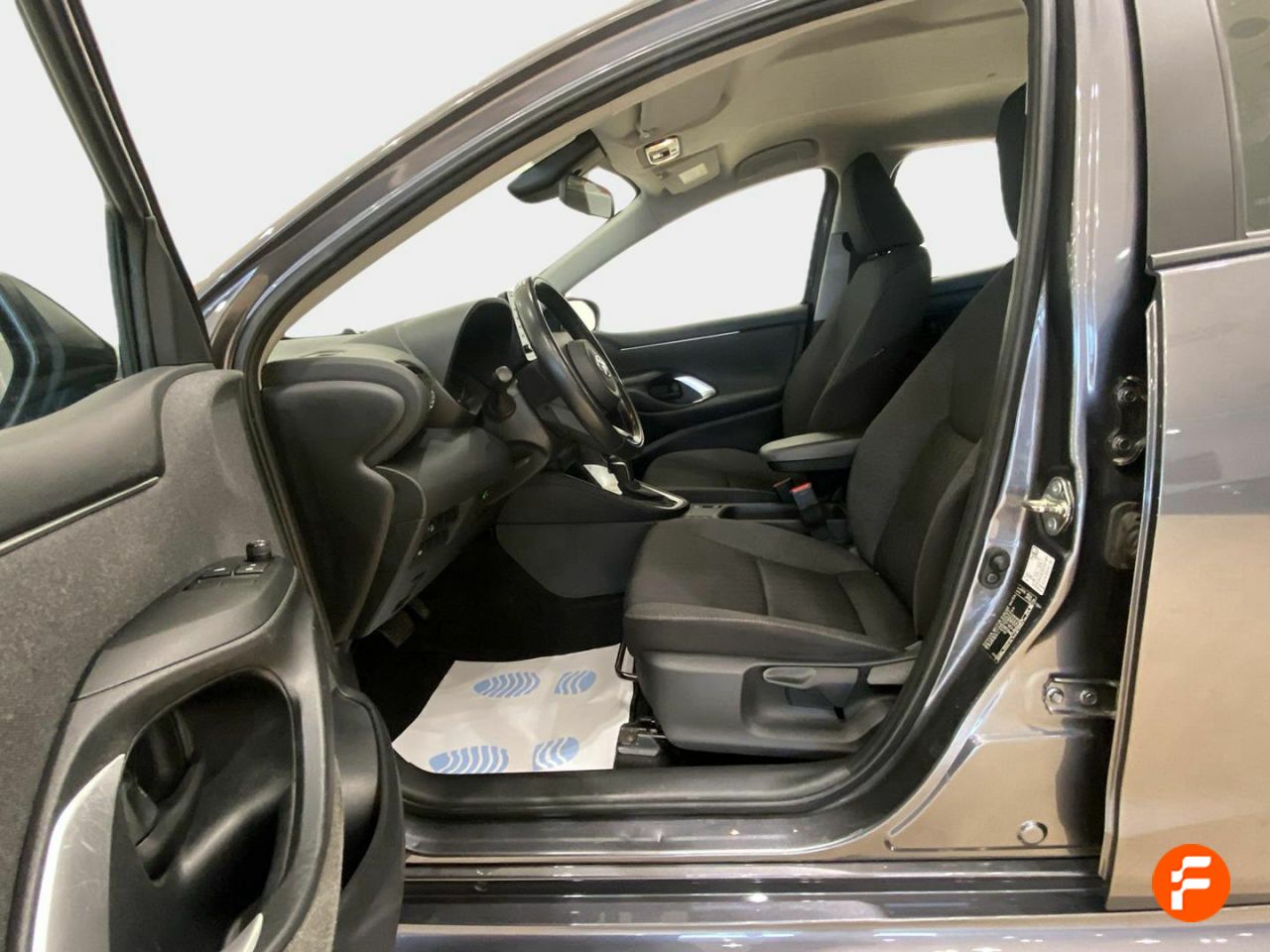 Foto Toyota Yaris 11