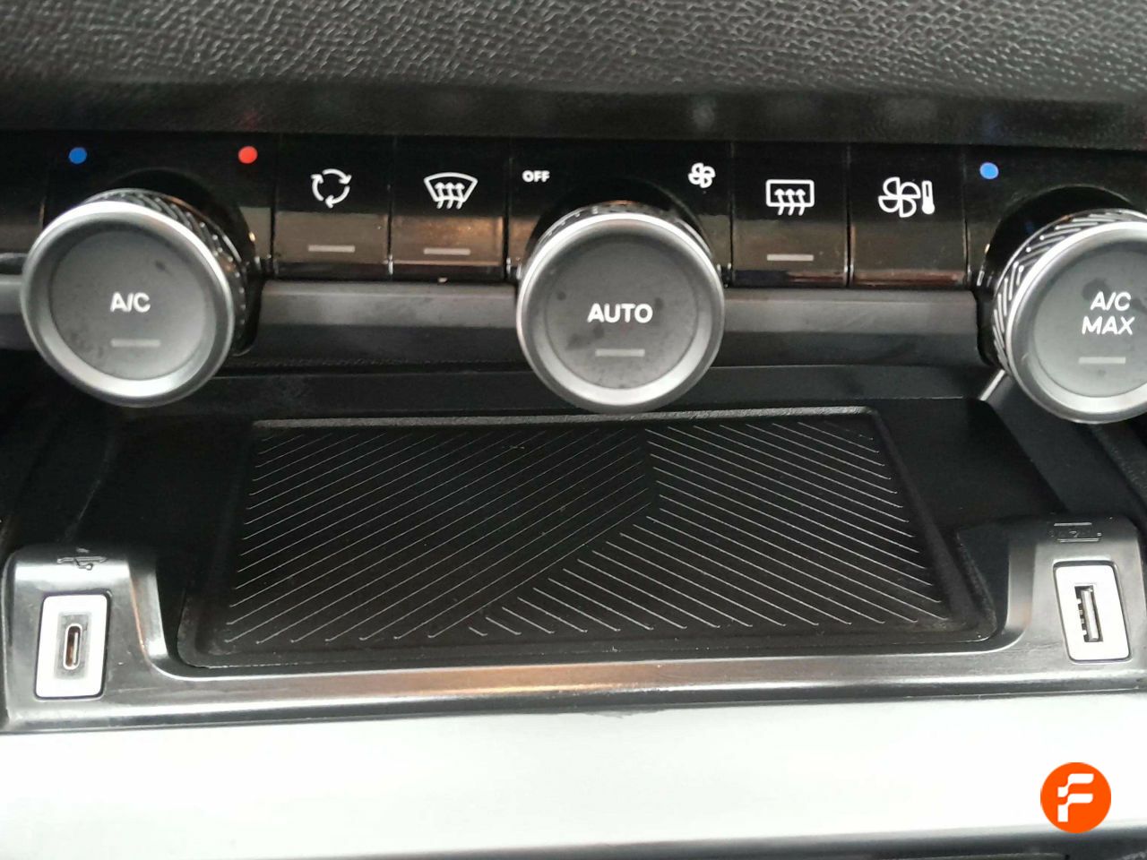 Foto Citroën C4 23