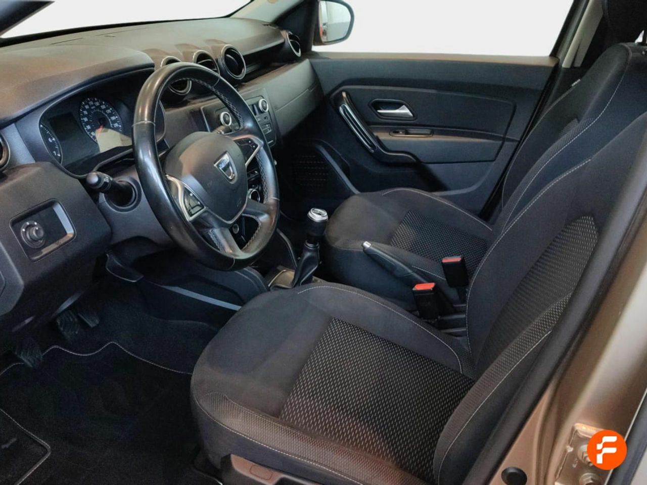 Foto Dacia Duster 11
