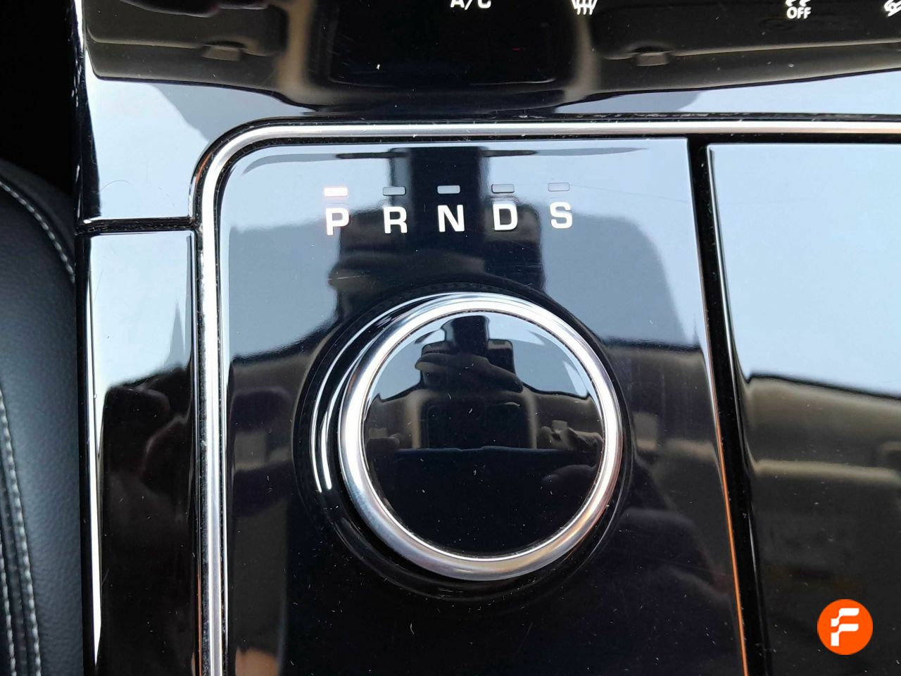 Foto Land-Rover Range Rover Velar 20