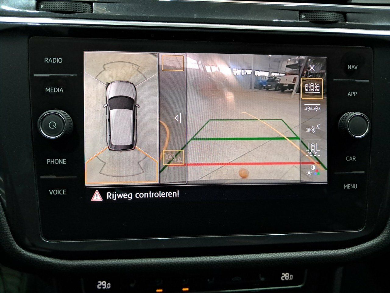Foto Volkswagen Tiguan 16