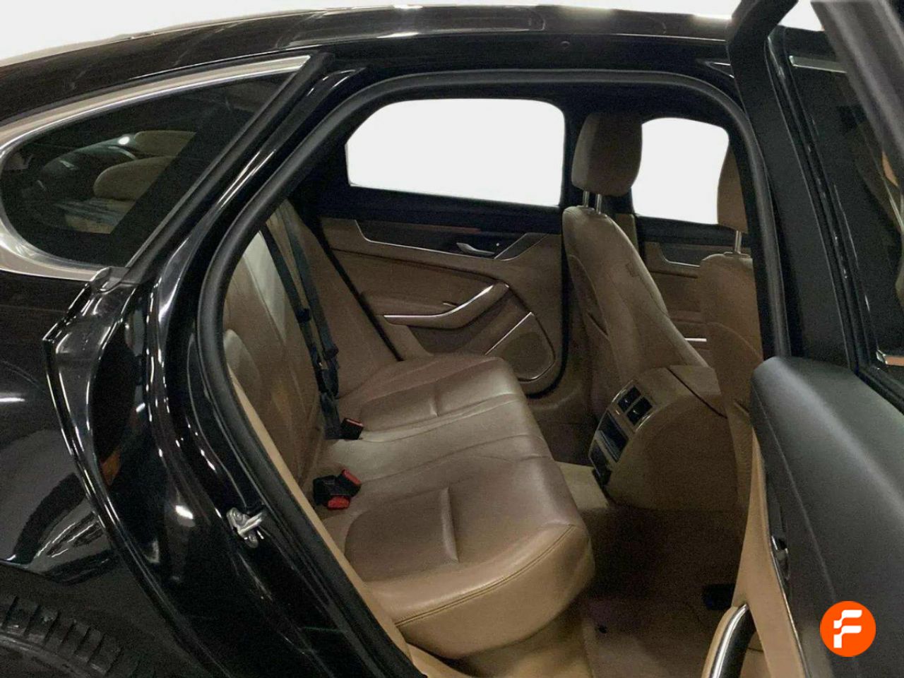 Foto Jaguar XF 17