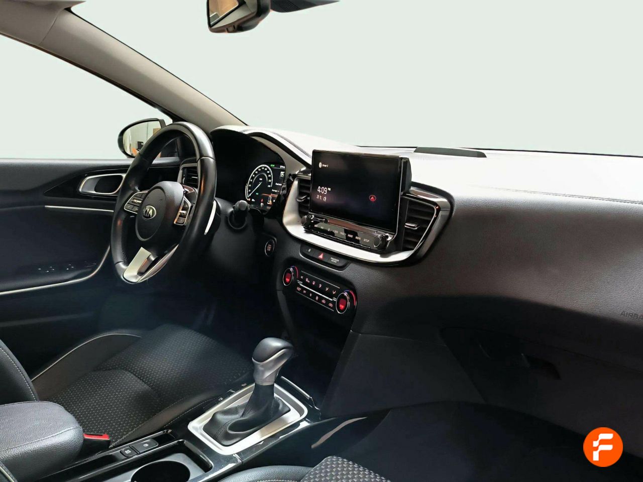 Foto Kia XCeed 14
