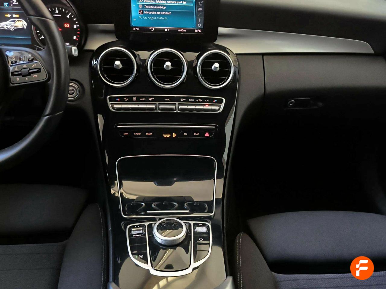 Foto Mercedes-Benz Clase C 12