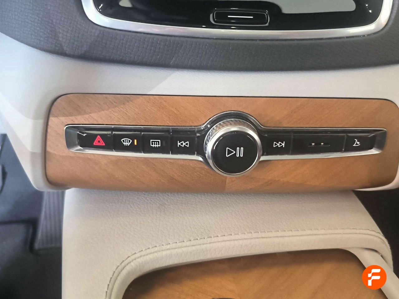 Foto Volvo XC90 22