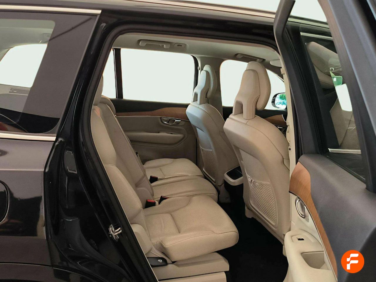 Foto Volvo XC90 27