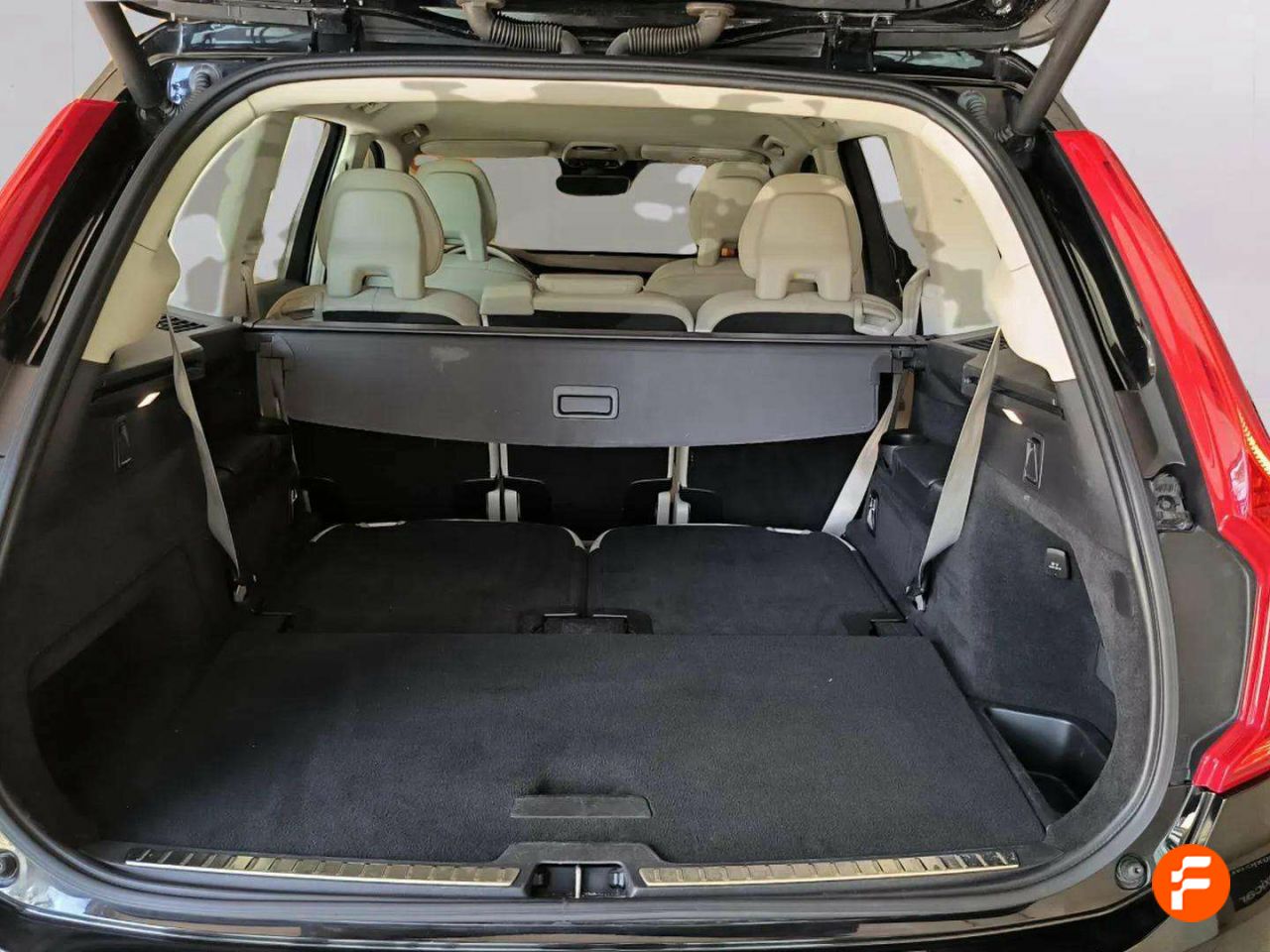Foto Volvo XC90 30