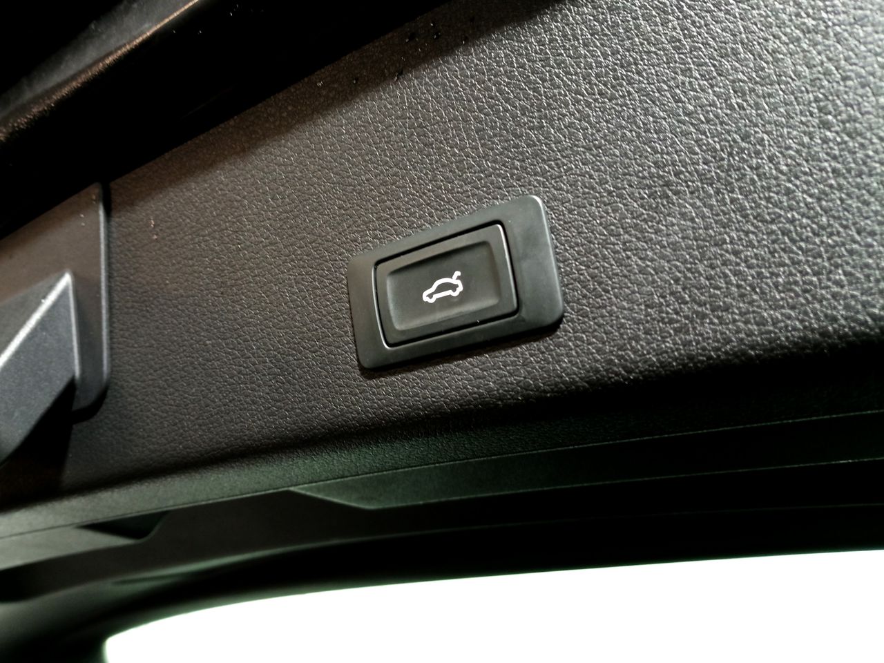 Foto Audi E-tron 12