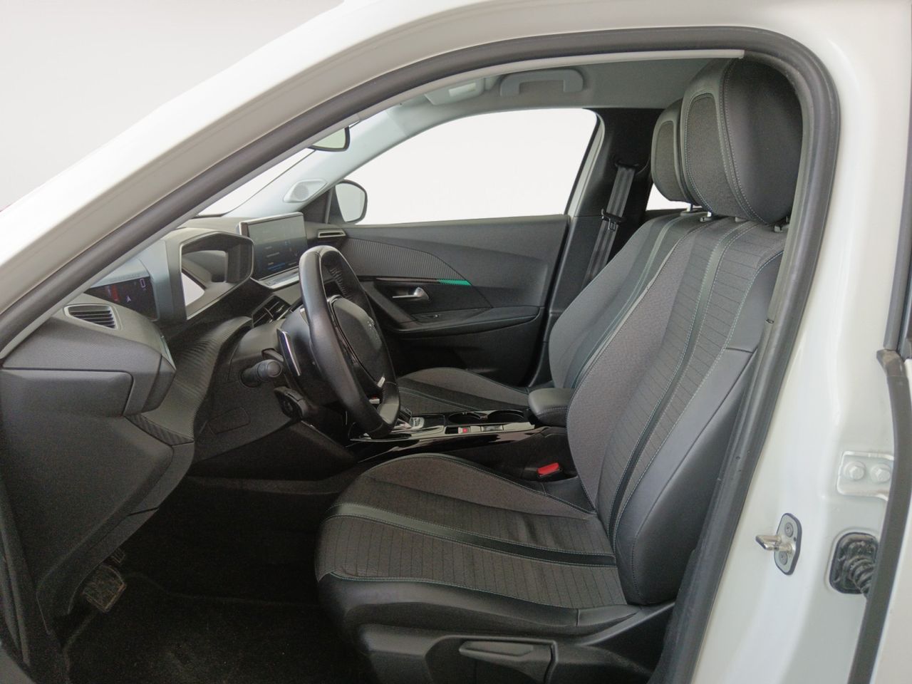 Foto Peugeot 2008 8