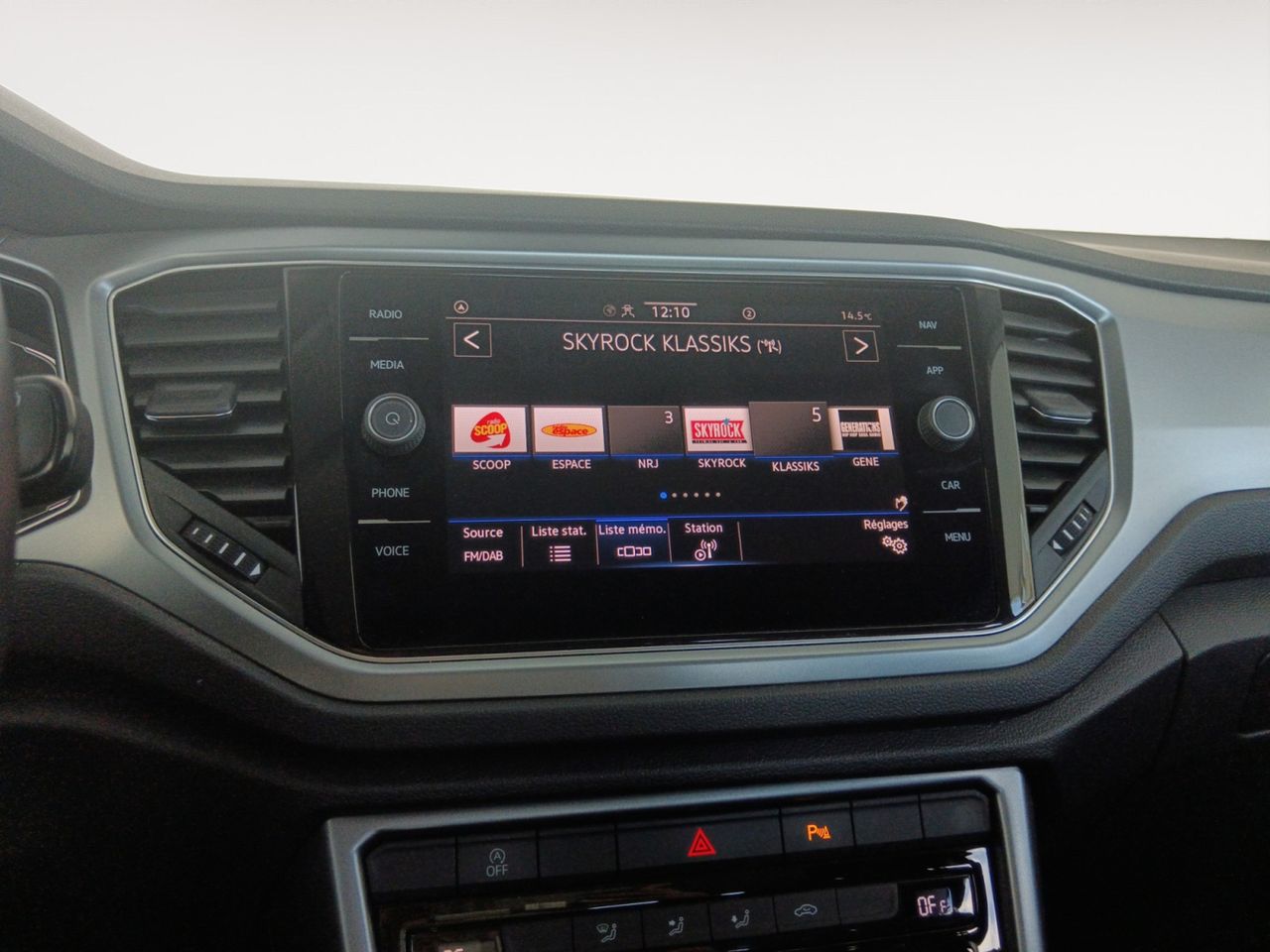 Foto Volkswagen T-Roc 15