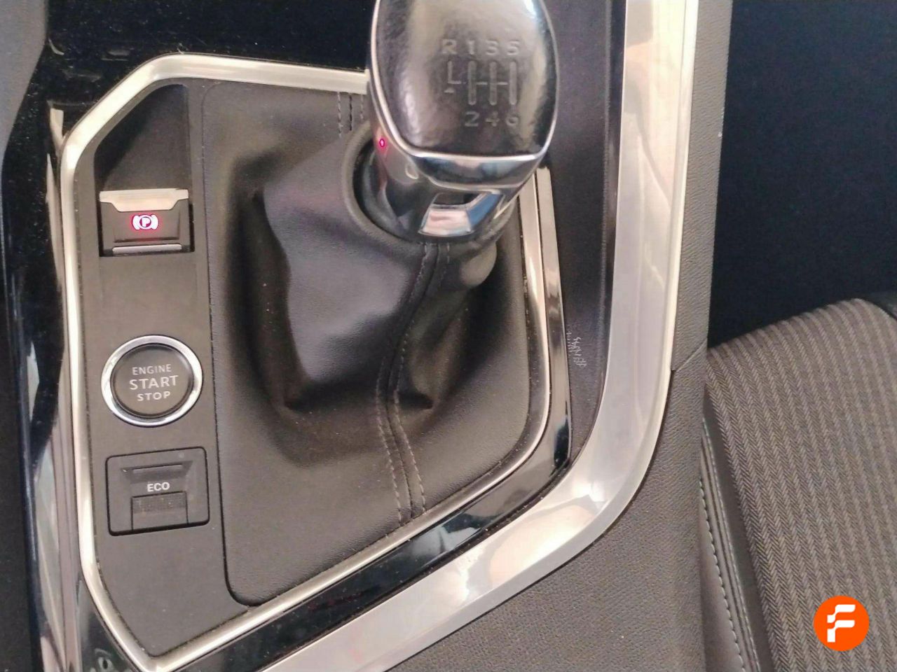 Foto Peugeot 5008 18