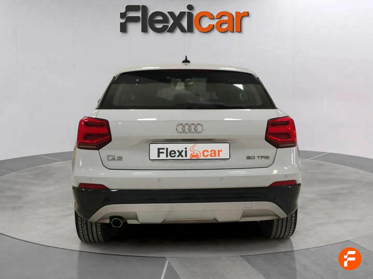 Foto Audi Q2 8