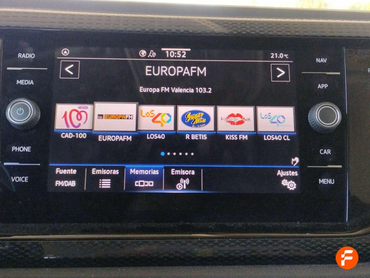 Foto Volkswagen Taigo 12