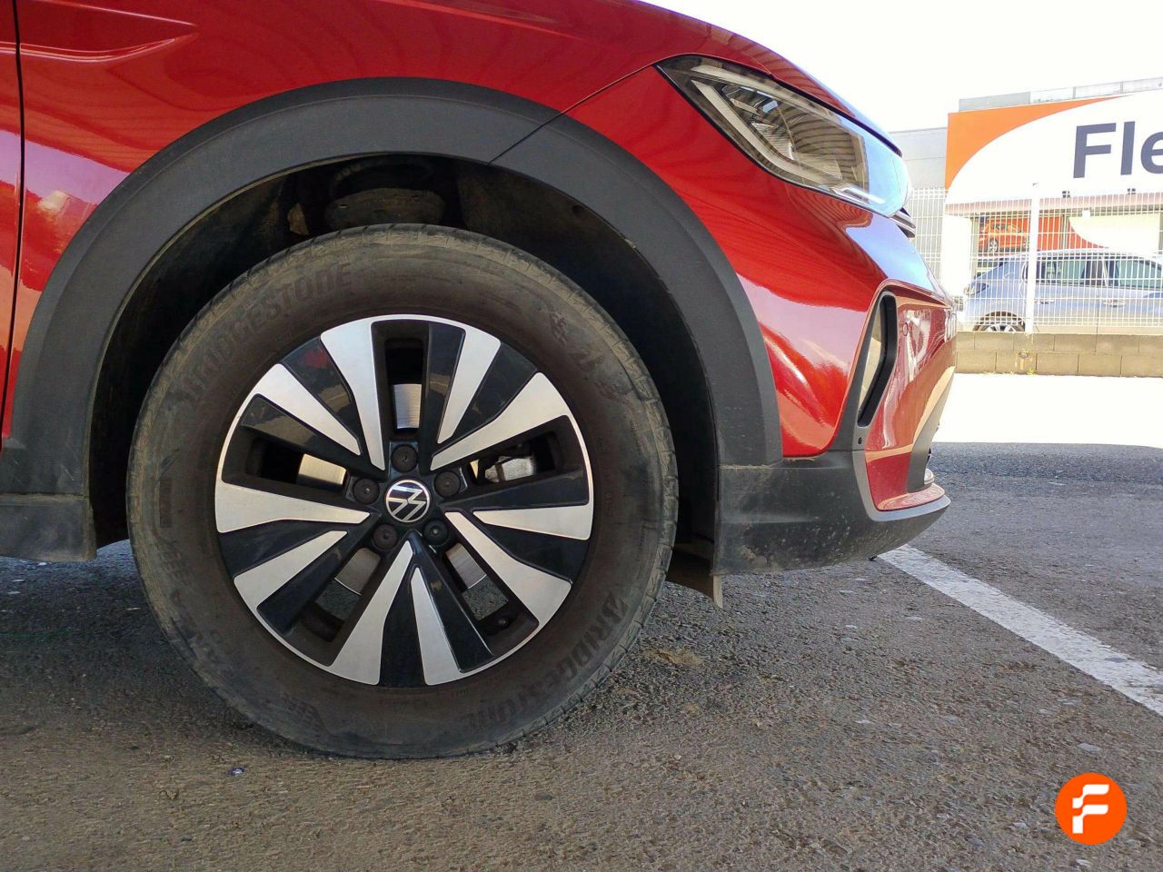 Foto Volkswagen Taigo 24