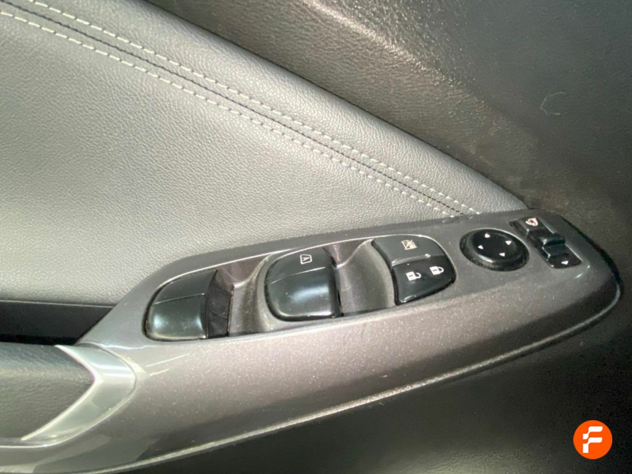 Foto Nissan Juke 25