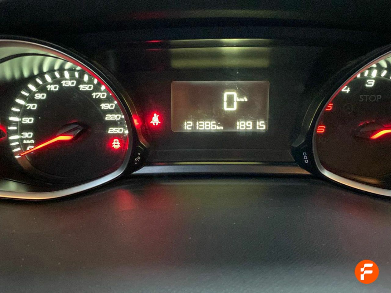 Foto Peugeot 308 10