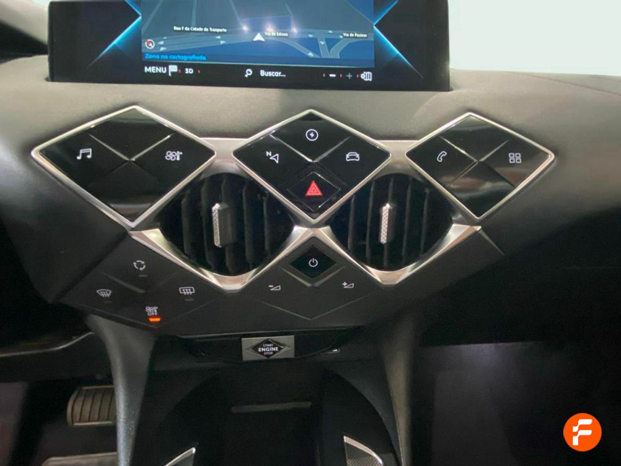 Foto DS Automobiles DS 3 18