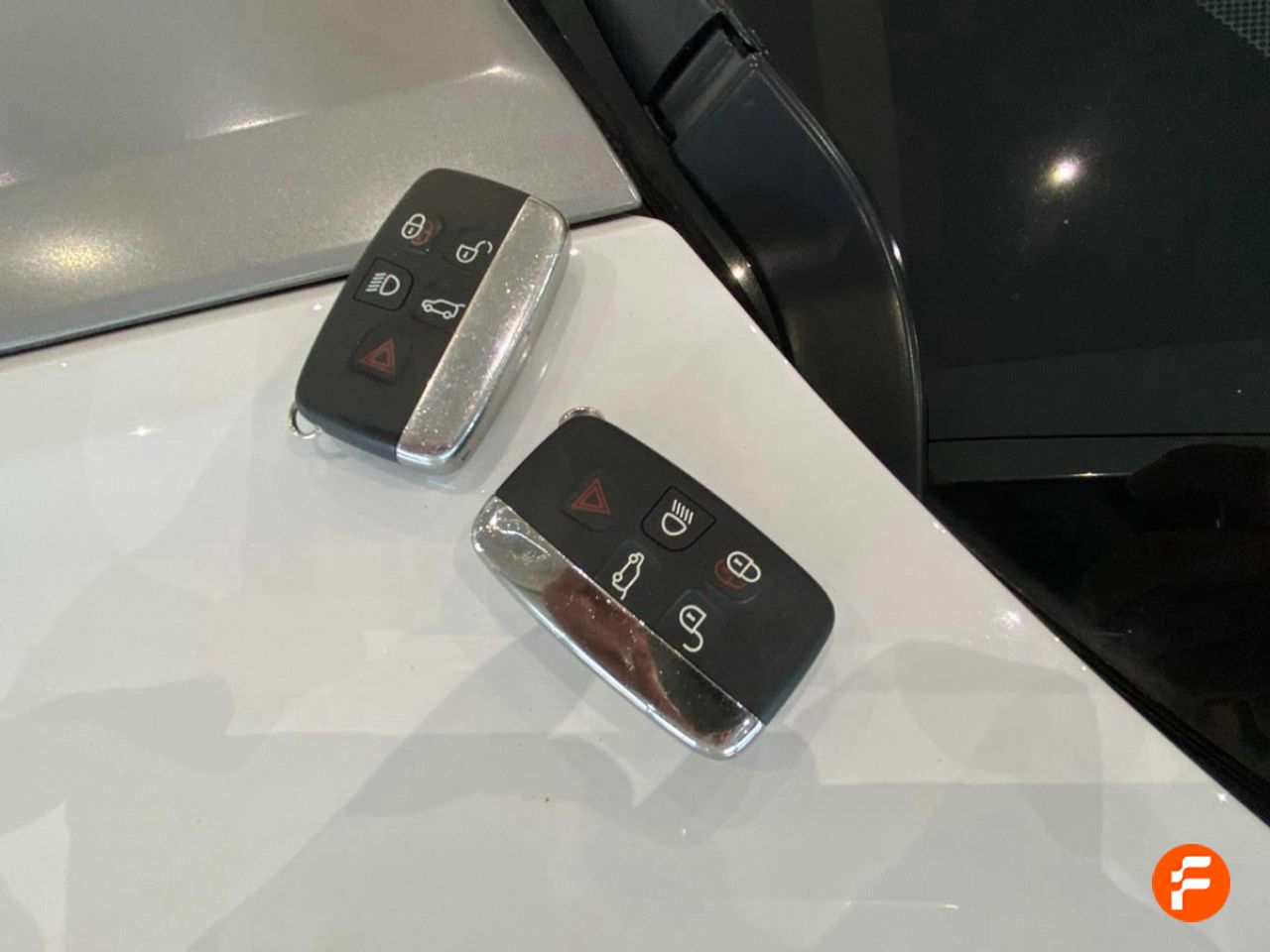 Foto Land-Rover Discovery Sport 26
