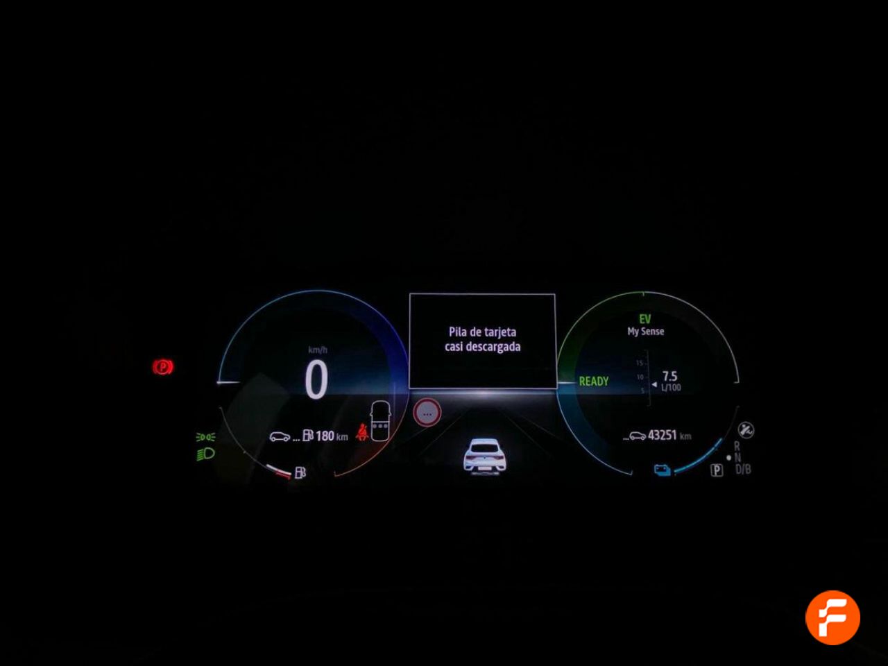 Foto Renault Arkana 11