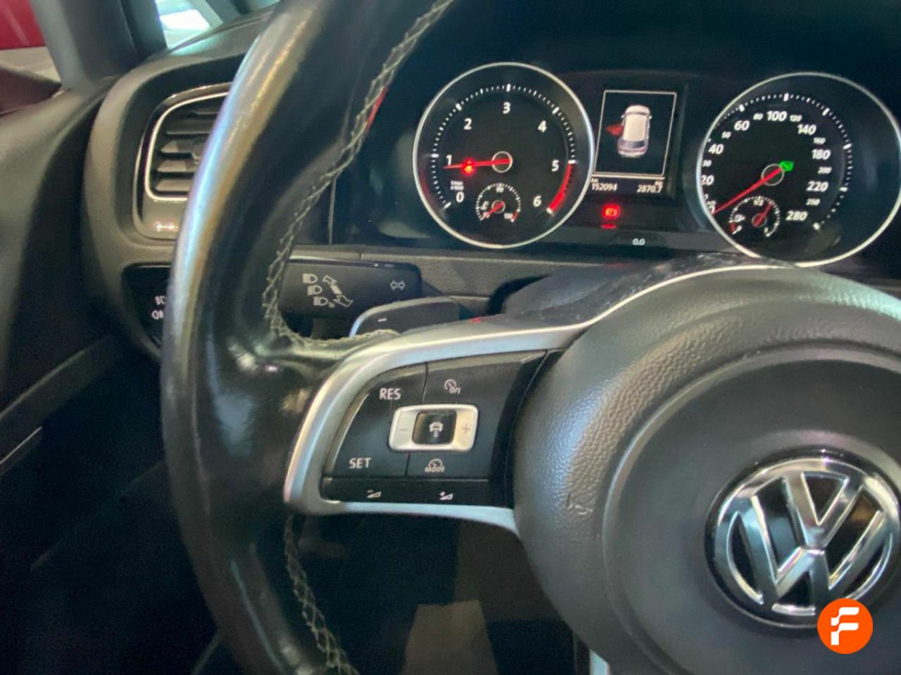 Foto Volkswagen Golf 17