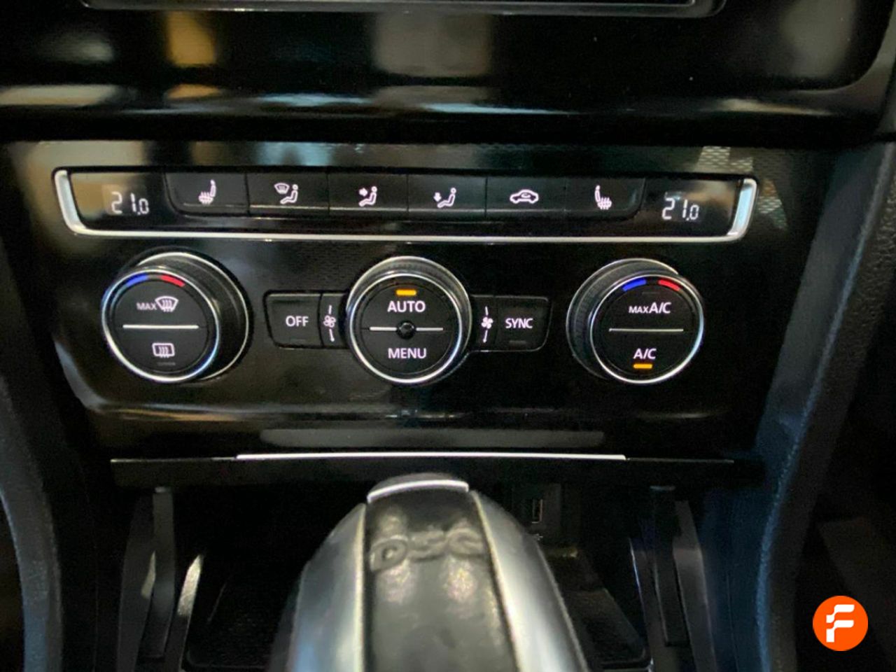 Foto Volkswagen Golf 20