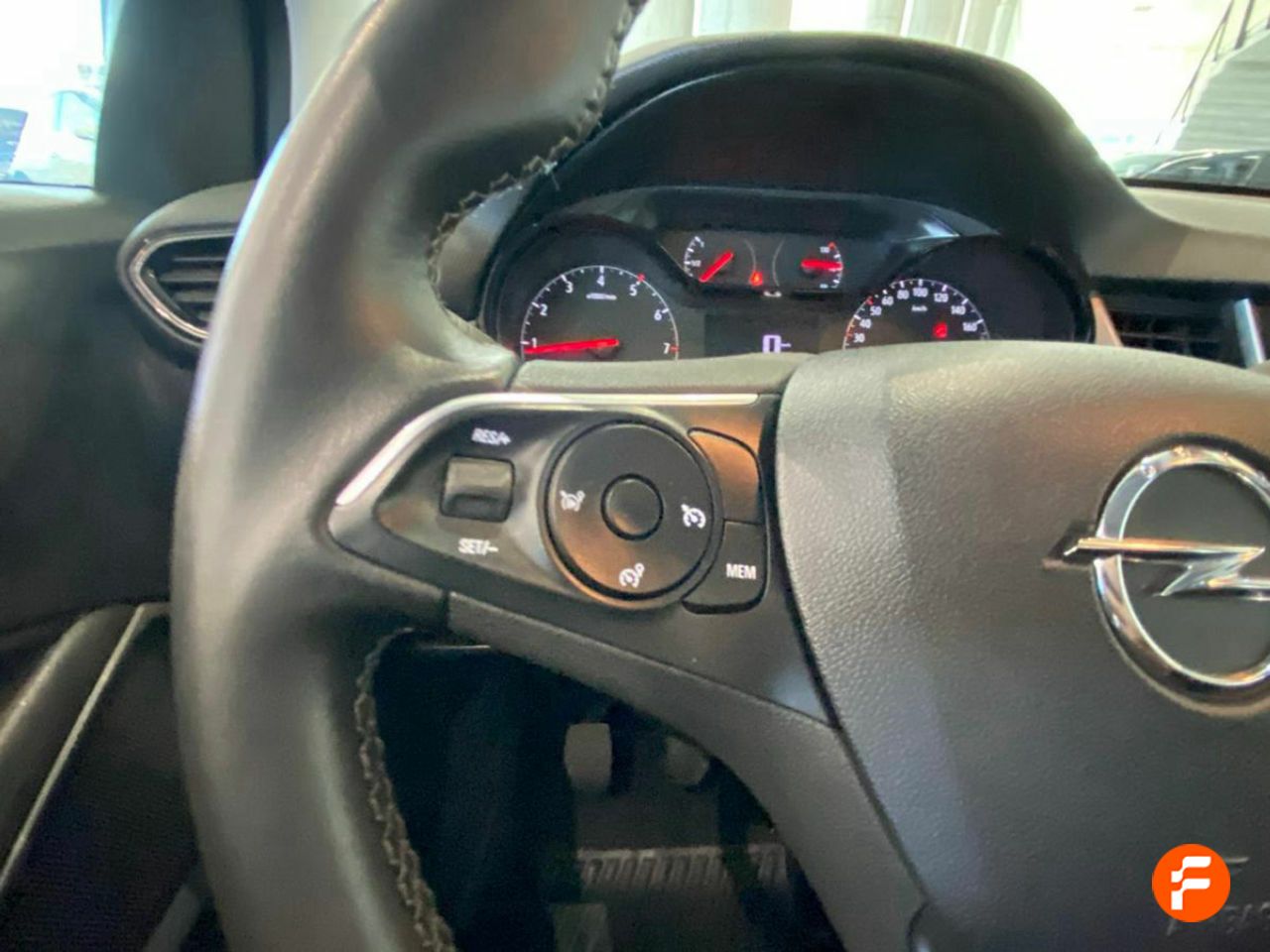 Foto Opel Crossland X 15