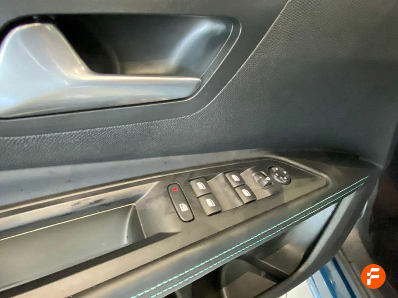 Foto Peugeot 5008 23