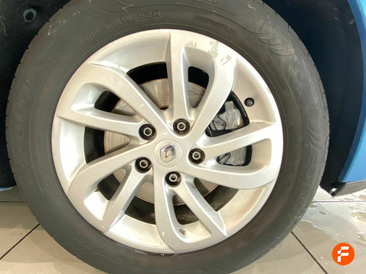 Foto Renault Scénic 22