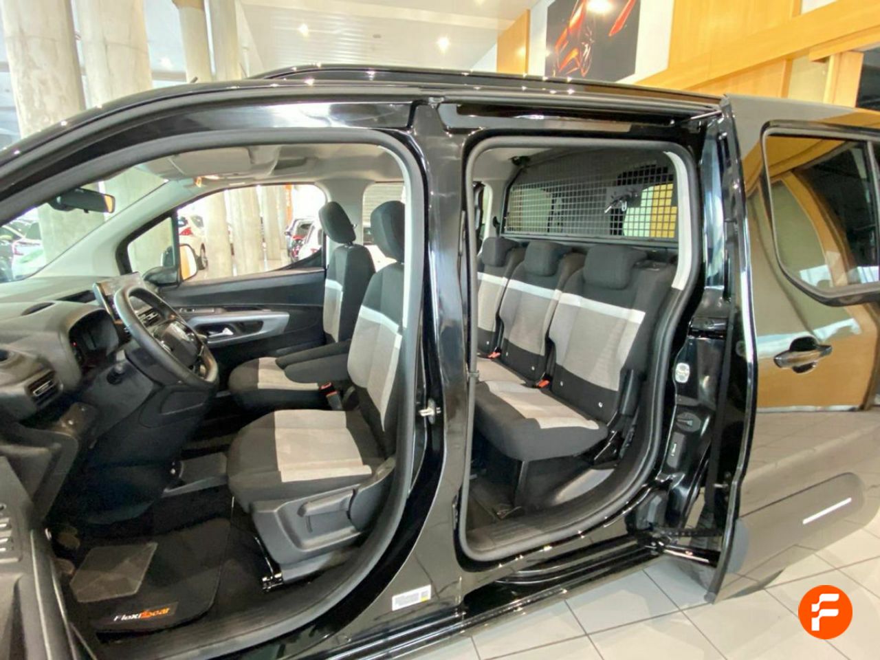 Foto Citroën Berlingo 27