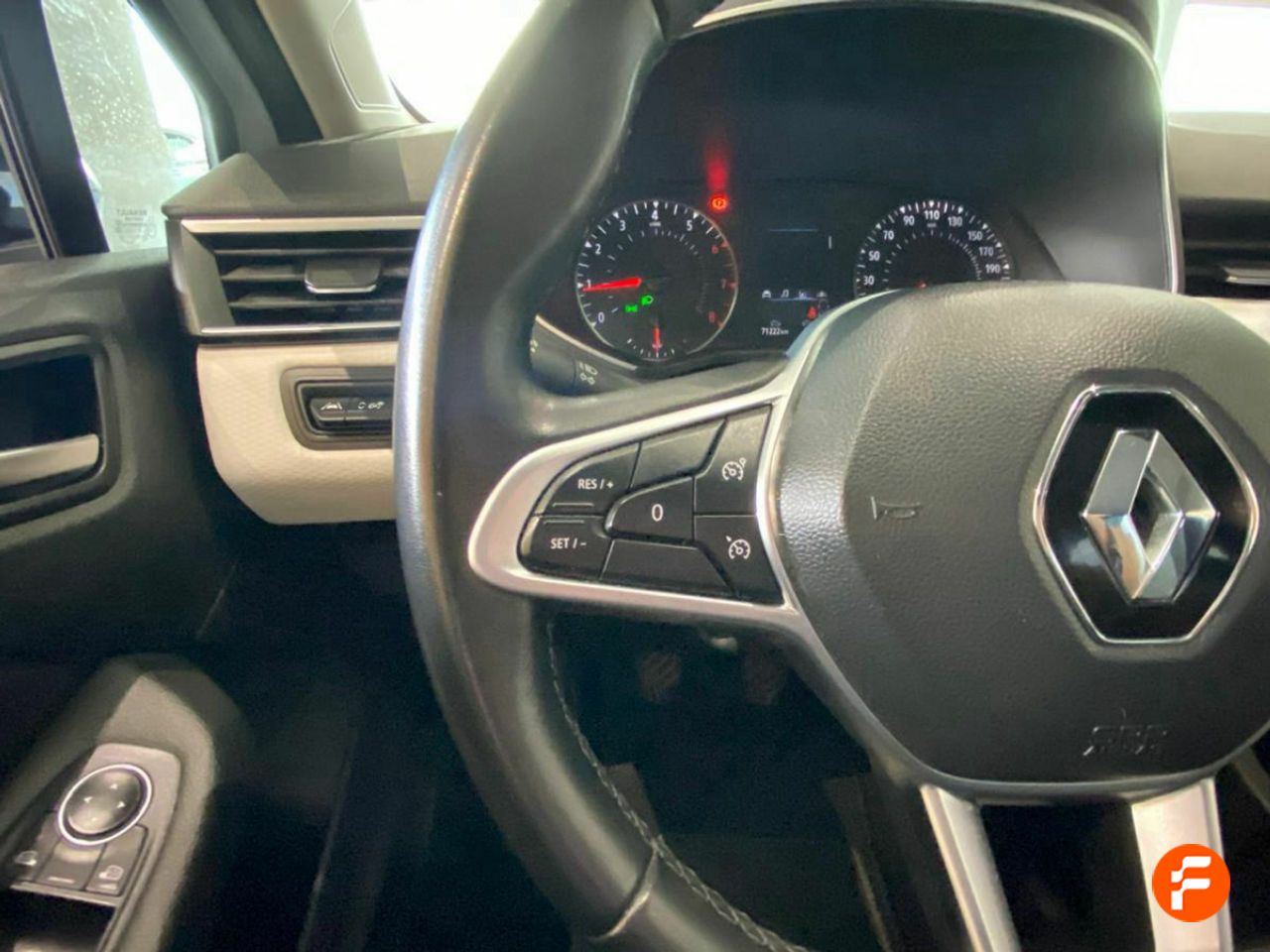 Foto Renault Clio 16