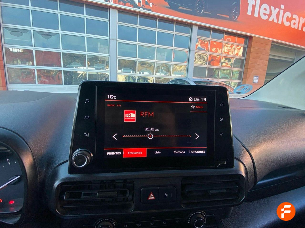 Foto Citroën Berlingo 16