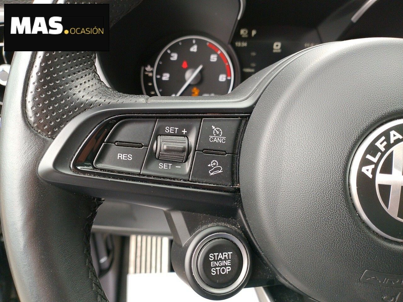 Foto Alfa Romeo Stelvio 14