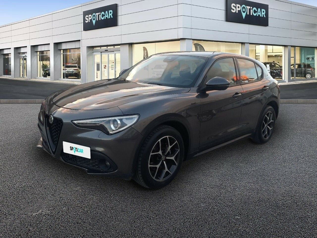Foto Alfa Romeo Stelvio 1