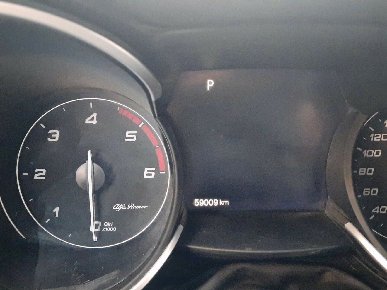 Foto Alfa Romeo Stelvio 10
