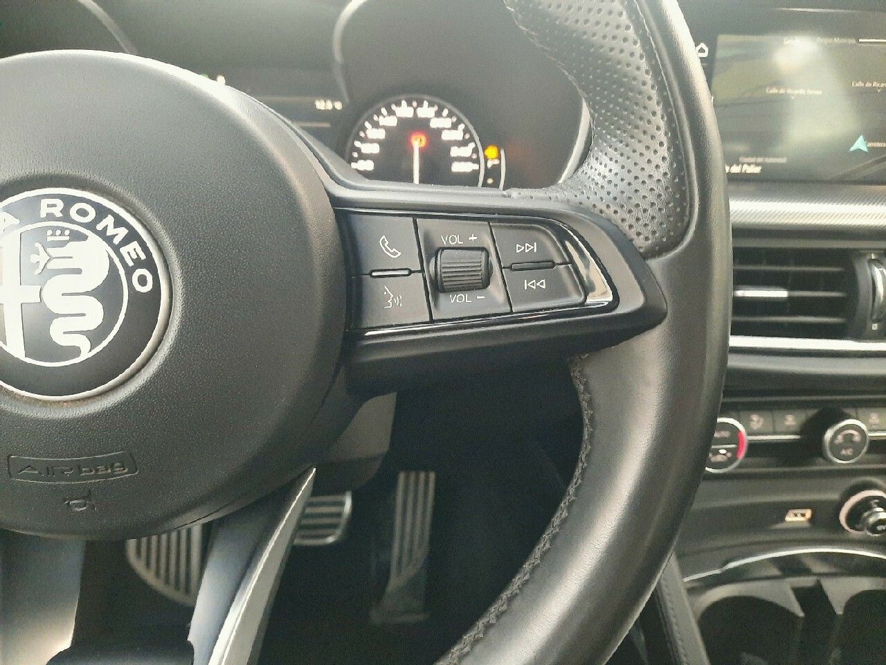 Foto Alfa Romeo Stelvio 16