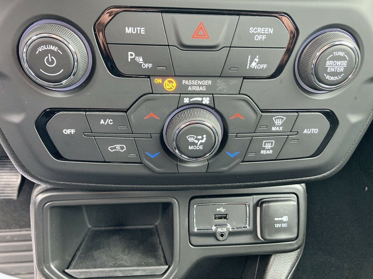 Foto Jeep Renegade 15